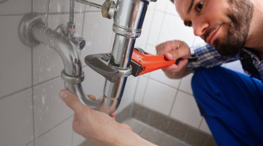 Professional same day plumber services in McClure, IL